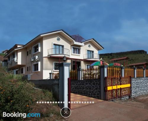 Centraal Panchgani appartement. Internet!