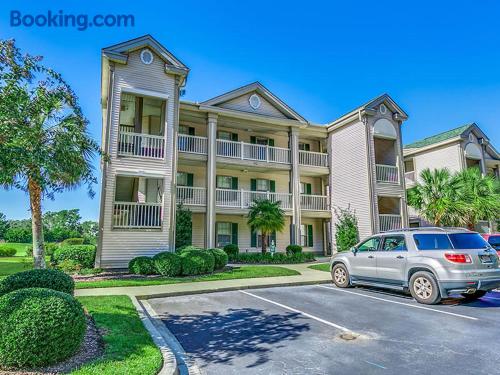 Apartamento en Pawleys Island con piscina