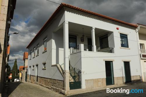 Apartamento com terraço. Piscina!