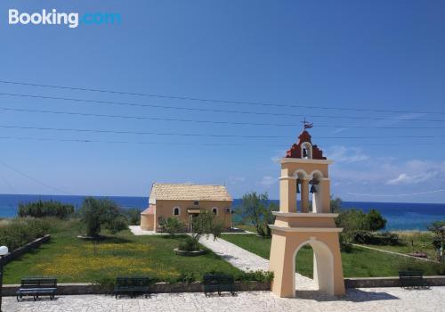 Wohnung mit terrasse. In Agios Georgios.