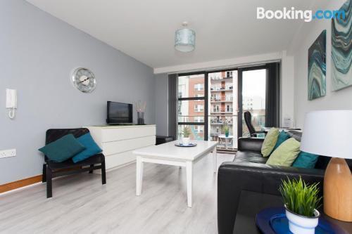 Apartamento de dos dormitorios en Belfast. ¡350m2!.