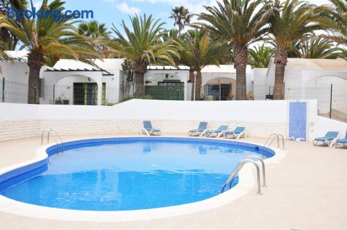 Apartamento de una habitación en Costa Calma con piscina.