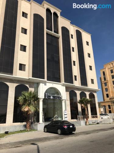 Enorme apartamento con tres habitaciones en Al Khobar