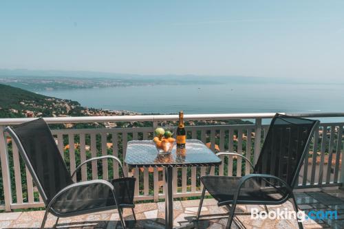 Appartement à Lovran. Terrasse!