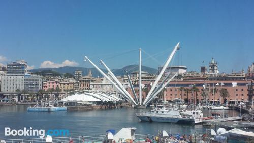 Pequeno apartamento de 1 quarto em Genova.