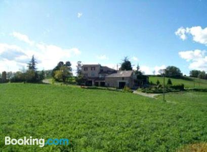 Pequeno apartamento em Forcalquier. Terraço!