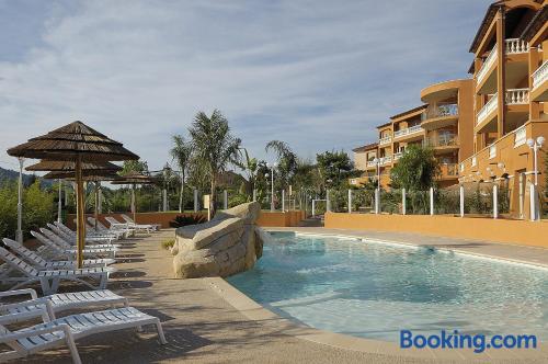 Pool and wifi place in Carros with terrace