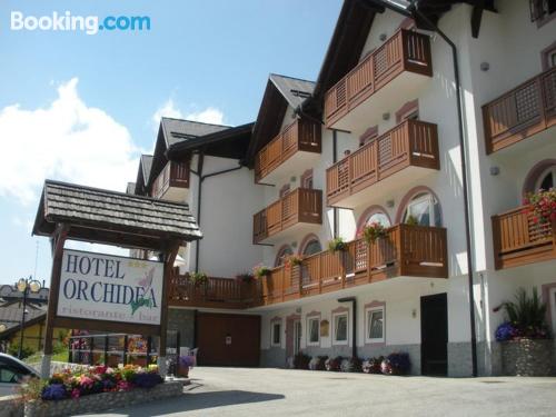 Prático apartamento em Passo del Tonale. No centro da cidade