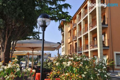 Place with air in incredible location of Torri Del Benaco