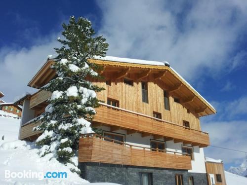 Klein Wohnung in Lech am Arlberg. Balkon!