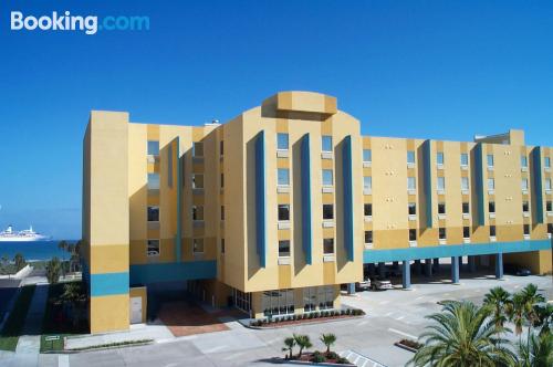 Apartamento en Cocoa Beach. Ideal para cinco o más