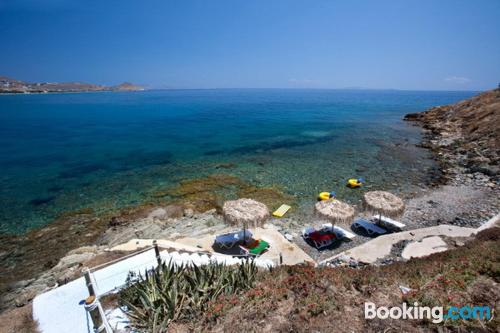 Tinos Town est votre! Wifi et terrasse