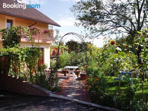 Zona increíble y terraza en Smoljanac con calefacción