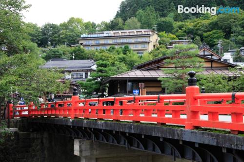 Appartamento con calore e internet. Takayama a vostro piacimento!.