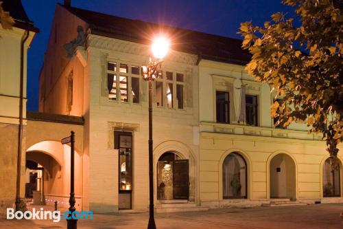 Apt mit Internet und Terrasse, in Zentrum