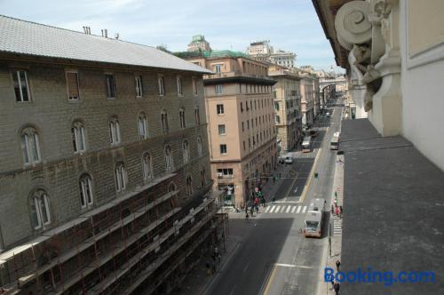 Apartamento com Internet em Genova