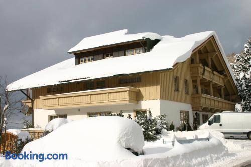 Apartamento de dos dormitórios em Bodenmais. Com terraço!.