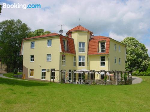 Pequeno apartamento para duas pessoas. Com terraço!.