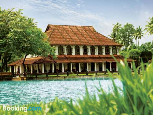 Apartamento con piscina en Kumarakom