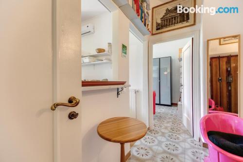 Apartamento para dos personas en Roma con internet