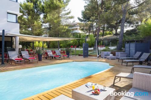 Place in Aix-en-Provence. Pool!