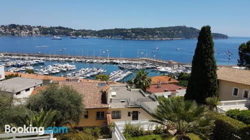 Apartamento de 32m2 em Villefranche-sur-Mer. Terraço!