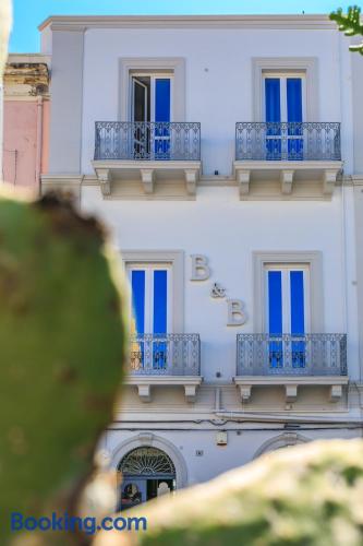 Milazzo, près de toutes les attractions. Terrasse et Wifi!