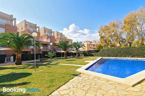 Spacieux appartement avec 2 chambres. À Dénia