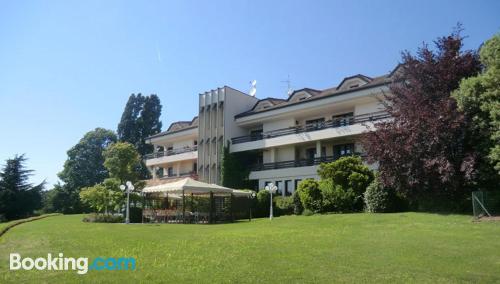 Confortable appartement à Montebelluna. Wifi et terrasse