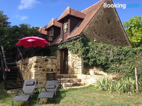 Appartement à Simeyrols. Terrasse et Wifi!