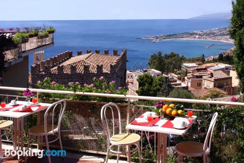 Apartamento con vistas en zona increíble de Taormina