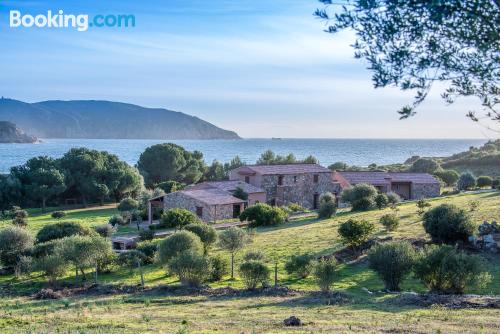 Appartamento con wifi e terrazza, a Piana.