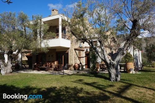 Grandioso apartamento perfecto para cinco o más con vistas y conexión a internet