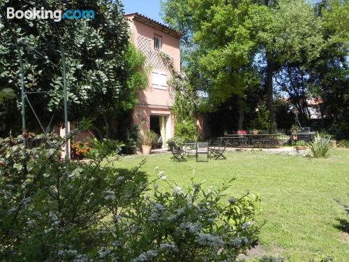 Ferienwohnung mit Internet und Terrasse. Tierfreundlich