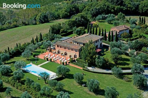 Appartement d'une pièce à Castelnuovo Berardenga. Avec terrasse!