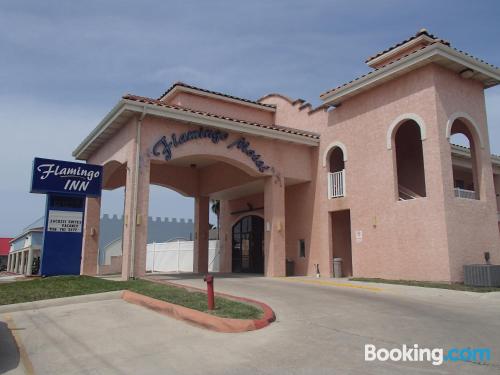 Aconchegante apartamento em South Padre Island. Terraço e piscina