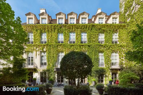 Perto do centro e terraço em Paris. 47m2!