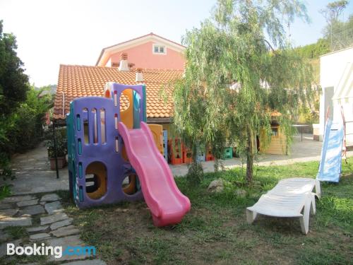 Appartement avec terrasse près de toutes les attractions de Celle Ligure