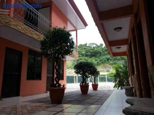 Apartamento com internet em Manuel Antonio.