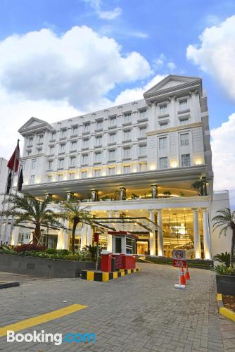 Appartement avec piscine. Bogor est votre!.