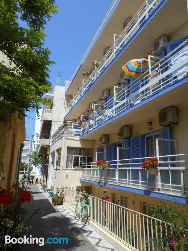 Appartement avec terrasse. À Rhodes