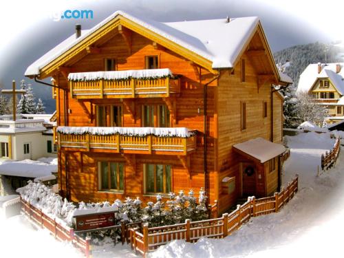 Apartamento en Villars-sur-Ollon con terraza y wifi