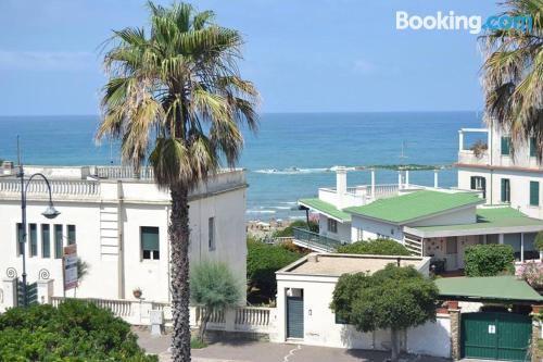 Ferienwohnung mit Terrasse und Internet. In Anzio