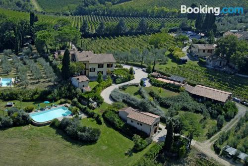 Place with air in great location of San Gimignano