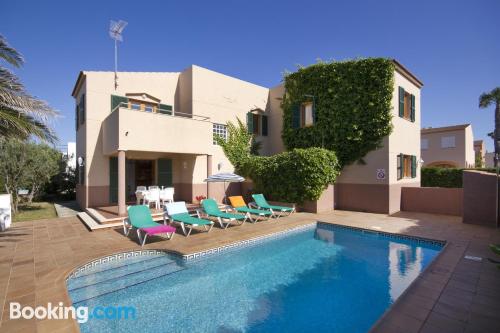 Wohnung mit pool. Balkon!