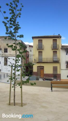 Appartement geschikt voor kinderen. Ontinyent vanuit uw raam!