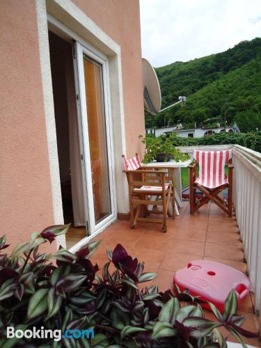 Apartamento con terraza en Herceg-Novi