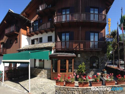 Centraal Courmayeur app, met terras