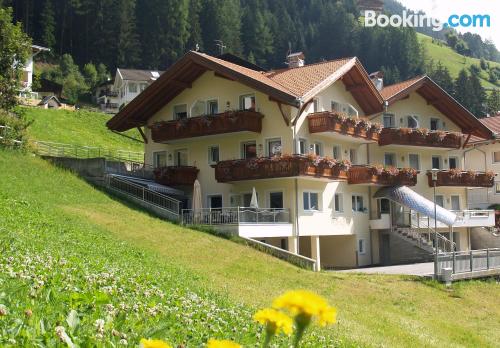 Appartement avec terrasse. Selva dei Molini à vos pieds!