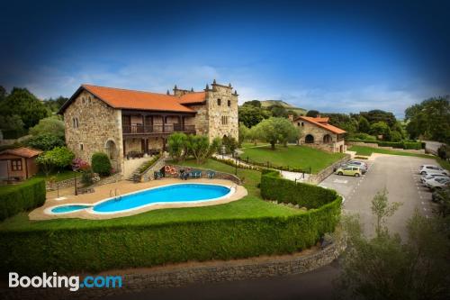 Home with terrace in central location of Santillana del Mar.